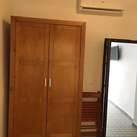 招待所 城外旅馆 科尼尔-德拉弗龙特拉