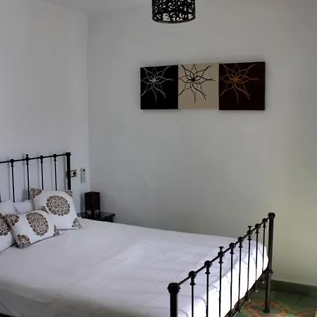 Pensión Extramuros 5*